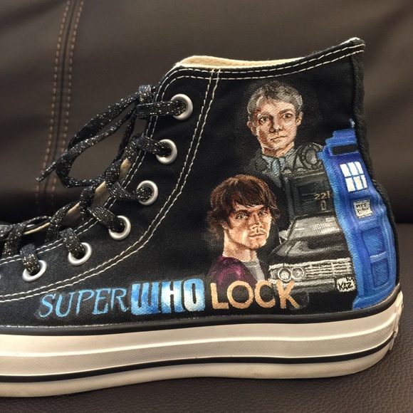 🦄 RARE SuperWhoLock Custom Chucks - Picture 3 of 8